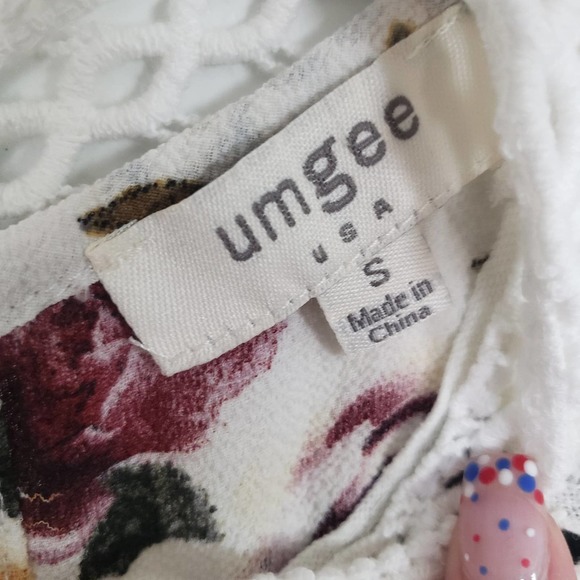Umgee white floral with crochet front floral sleeveless dress size S - Picture 2 of 3